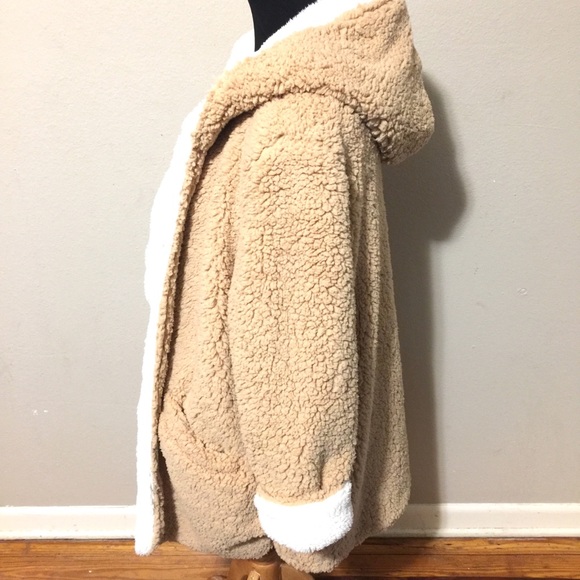 C&C California Teddy Bear Jacket NWT Sz L - Picture 3 of 8